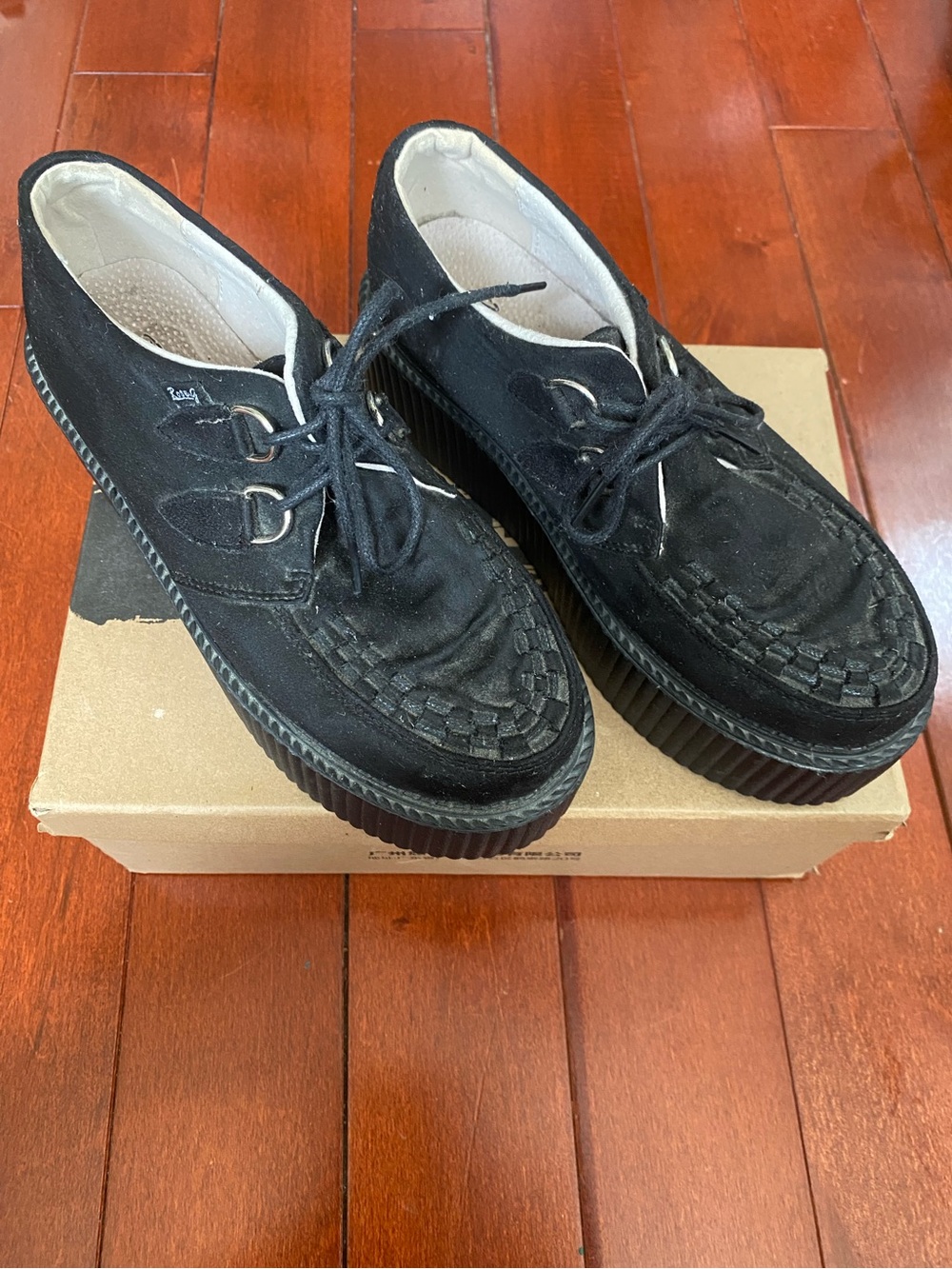 Black Suede Creeper Shoes with Lace-Up Detailing